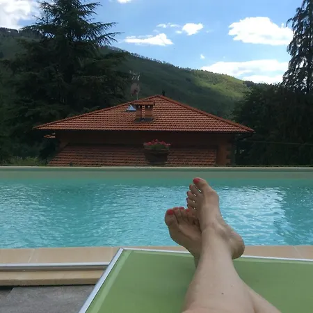 La Casina Dei Leonberger Дом отдыха *
